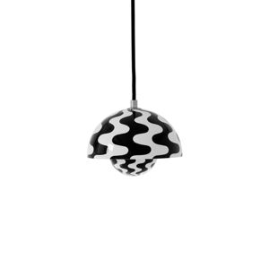 &Tradition &Tradiční závěsné svítidlo Flowerpot VP10, Ø 16 cm, černá/bílá