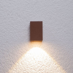 Lucande Hnědé LED venkovní nástěnné svítidlo Tavi, 9,5 cm